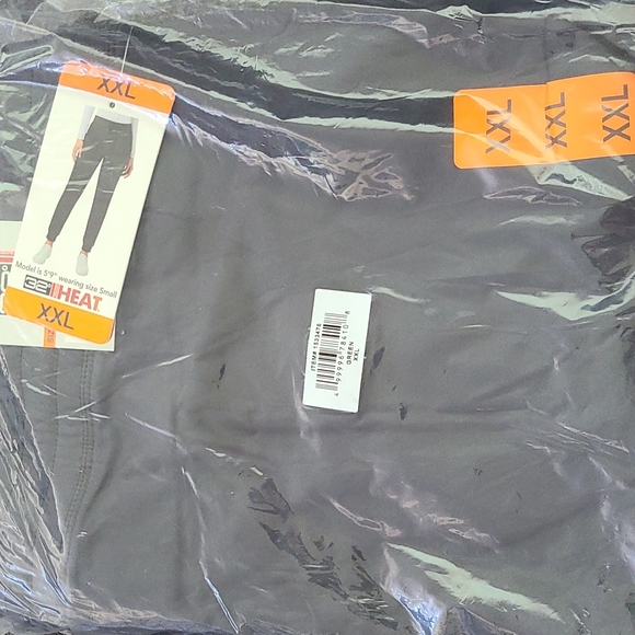 3X HOST PICK!!! 32 DEGREES HEAT Ladies' Tech Fleece Jogger - Picture 6 of 6